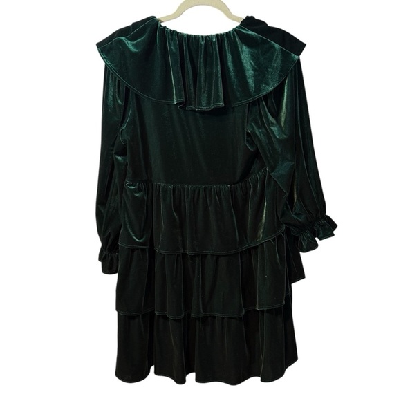 Crosby By Mollie Burch Anna Julia Emerald Green Velvet Mini Dress Size S - Picture 3 of 9